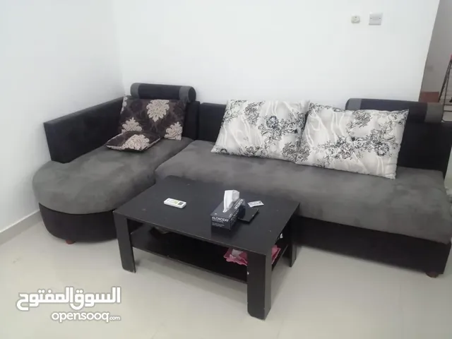 ديوانية مستعملة بحالة جيدة جدًا للبيع – زاوية مريحة وتصميم أنيق