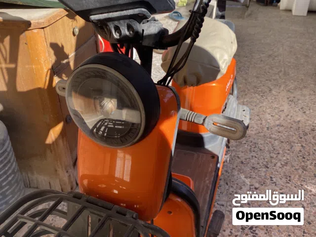 دراجه شحن للبيع نضيفه مستعله قليل بطاريات نضاف 5بطاريات مميزه وجدا نضيفه مكان ابو الخصيب مهيجران