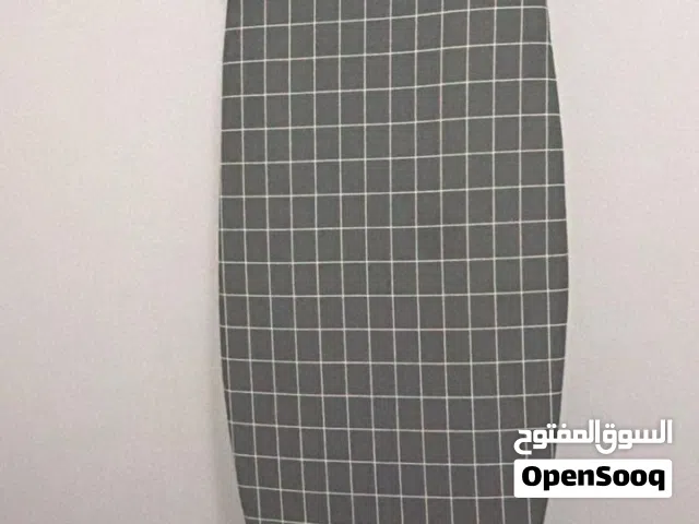 طاولة شبه جديده،استخدام مرتين فقط