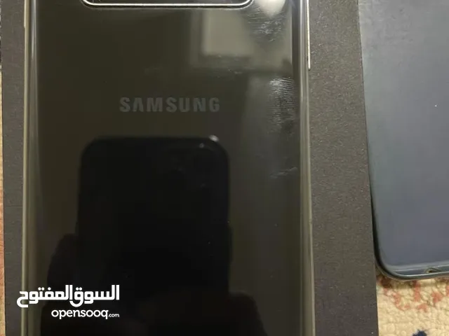 Samsung Galaxy S10 Plus 128 GB in Nouadhibou