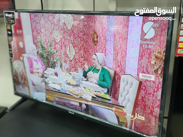 Thomson Smart 32 inch TV in Algeria