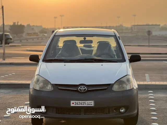 Used Toyota Echo in Northern Governorate