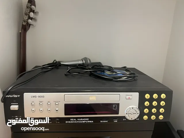 جهاز كريوكي مع ميكريفون