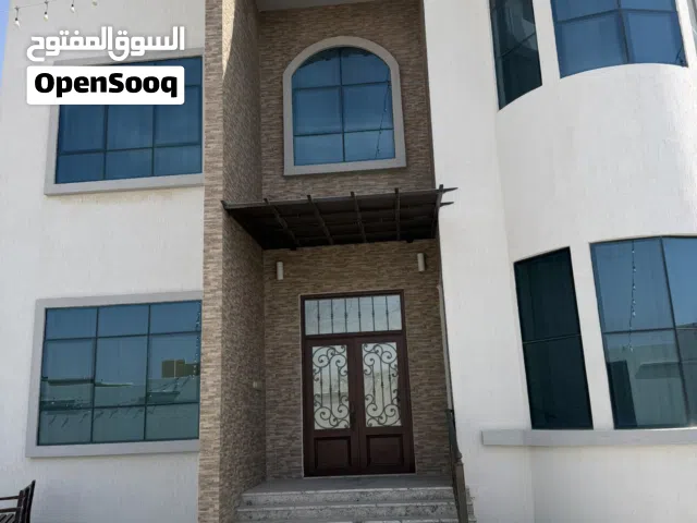 1000 m2 5 Bedrooms Villa for Rent in Ras Al Khaimah Other