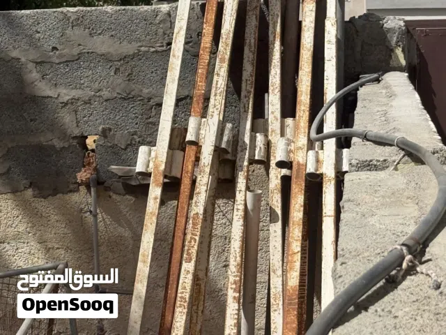 حديد خيام مستعمل بحاله جيده من النوع القوي جدا