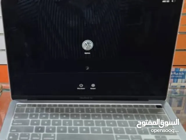 ماك بوك آير 2020 للبيع عرطه MacBook Air 2020