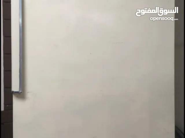 براد بحالة ممتازة