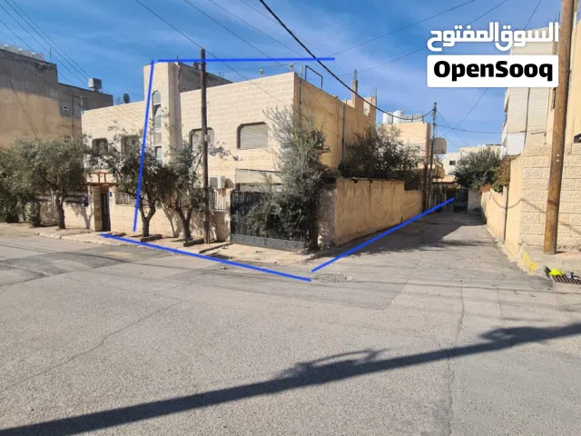 250 m2 2 Bedrooms Apartments for Sale in Amman Umm Nowarah