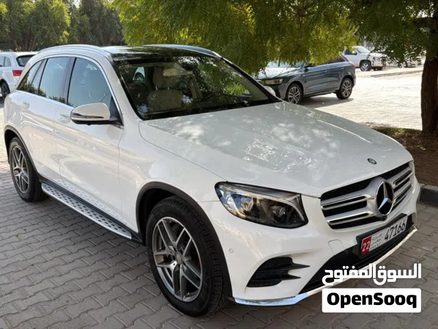 مرسيدس GLC250 خليجي مديل 2016. صبغ وكالة. بدون. حوادث