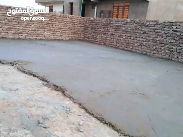 فني عازل مائي وحراري للسقف والحمامات