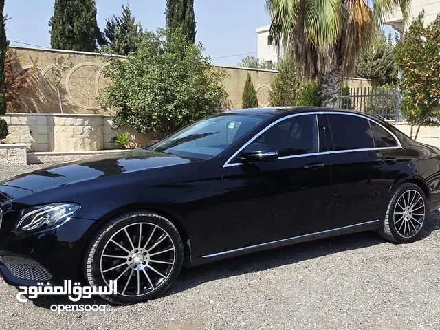 مرسيدس E220 بحالة ممتازة