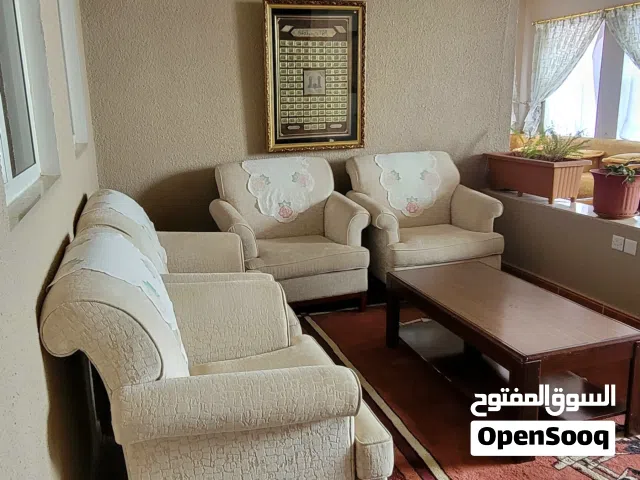300 m2 3 Bedrooms Apartments for Rent in Sana'a Asbahi