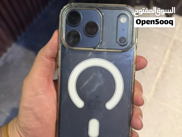 17 برو ماكس esim