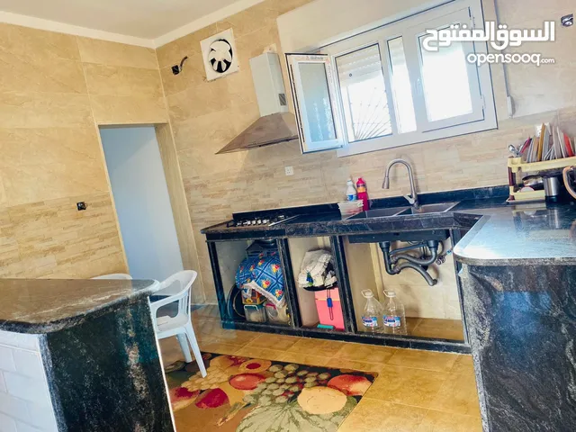 150 m2 3 Bedrooms Townhouse for Rent in Benghazi Sidi Faraj