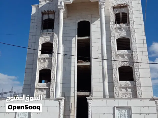 بنا حجر بلمتر او مقاولة
