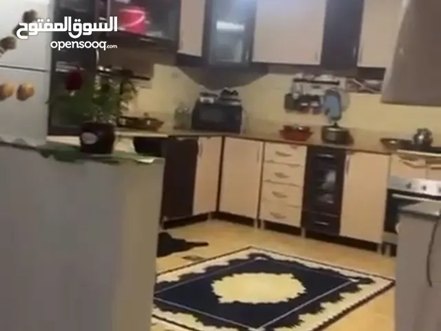 170 m2 4 Bedrooms Apartments for Rent in Tripoli Khalatat St