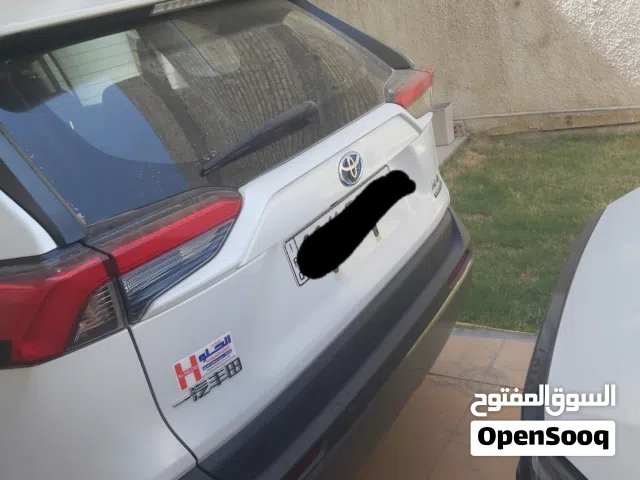 2025 تويوتا راف فور XLE