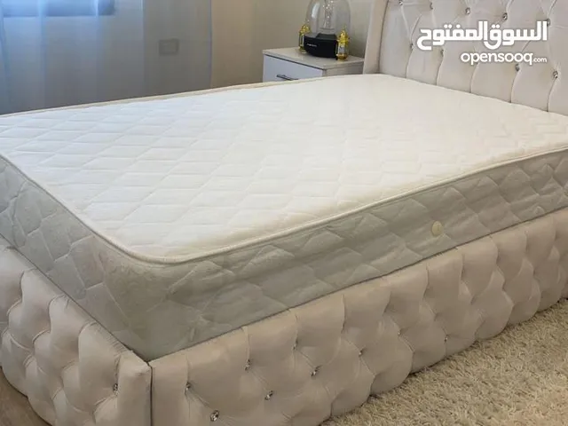 غرفه نوم مفرد ونص بناتي