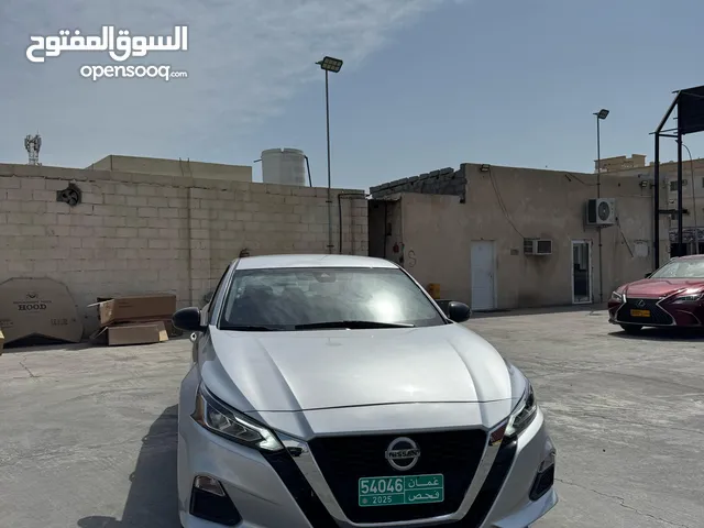 نيسان التيما 2022