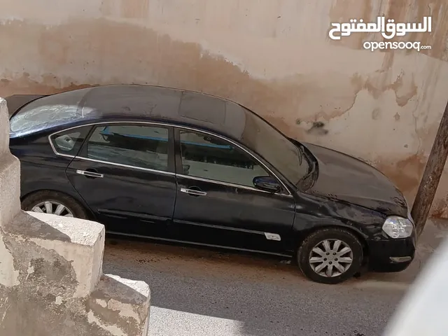 رينو 2009 فلا كامل رقم مميز