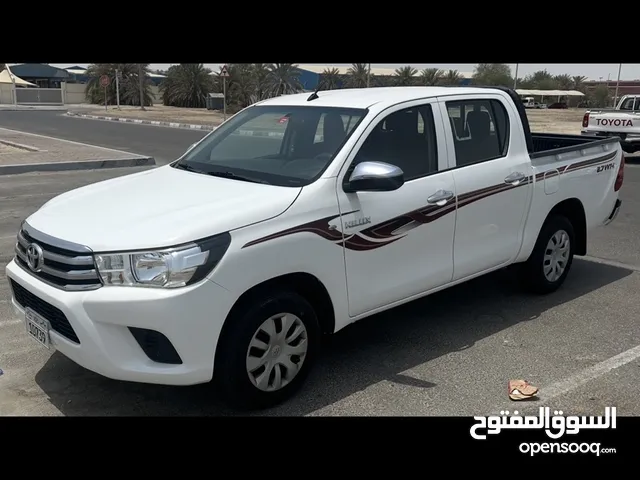 هايلكس 2019 بحالة الوكالة .. للبيع