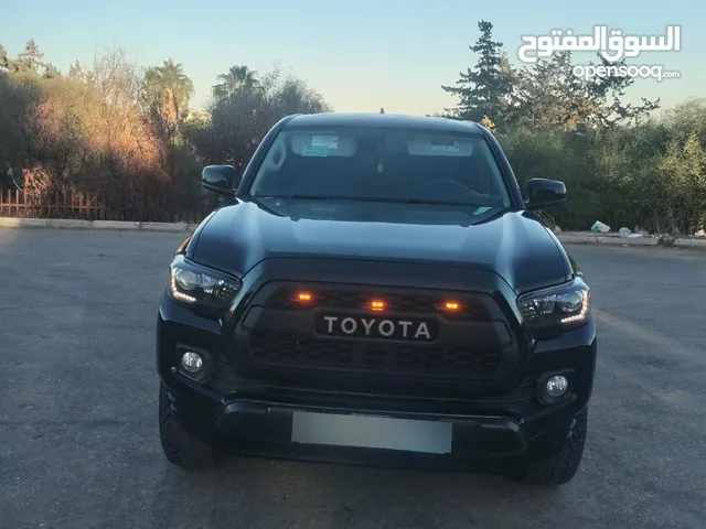 Used Toyota Tacoma in Zawiya