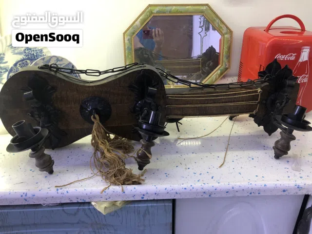 ثريا گيتار أنتيكة