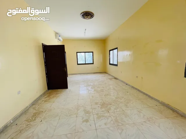 160 m2 3 Bedrooms Apartments for Rent in Al Ain Al Jimi