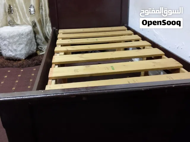 تخت خشب للبيع