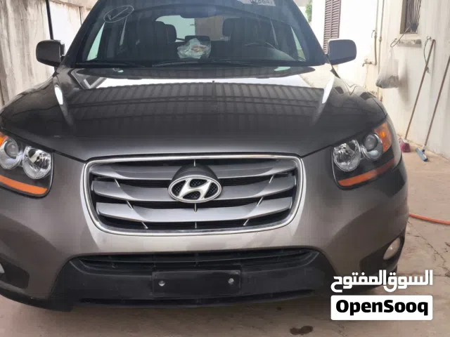 Used Hyundai Santa Fe in Benghazi