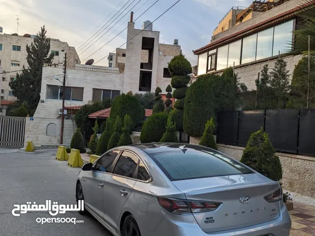Used Hyundai Sonata in Amman