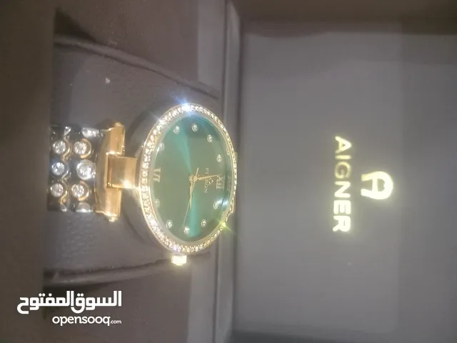 ساعه نسائيه