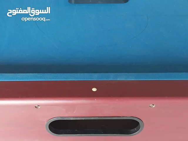طاولة بلياردي