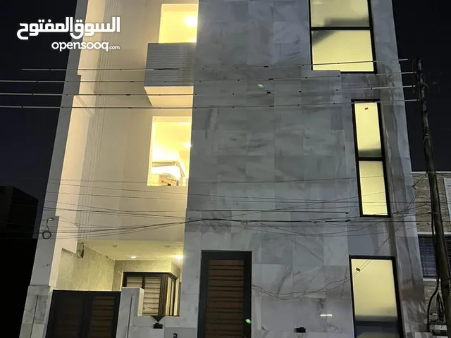 بناية للبيع بوارد 5 ملاين في المنصور بسعر جيد جداً