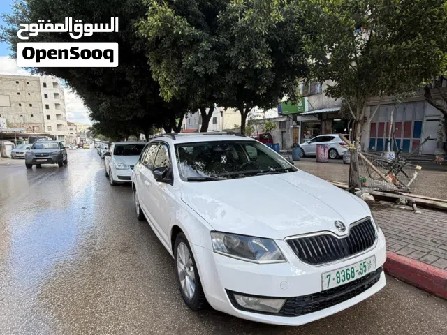 2014, سكودا, اوكتافيا, Standard