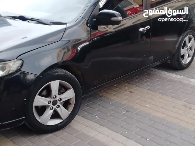 كيا فورتي 2009 فل مع فتحه بسعر حرق 26000 بدل وارد