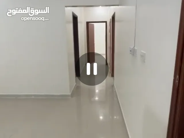 400 m2 4 Bedrooms Apartments for Rent in Al Ahmadi Jaber Al-Ali