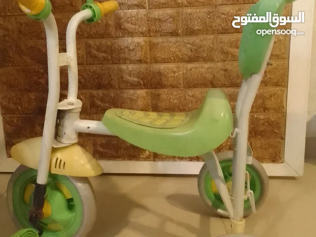 بسكليت بحاله ممتازه لعمر 3 سنوات للبيع