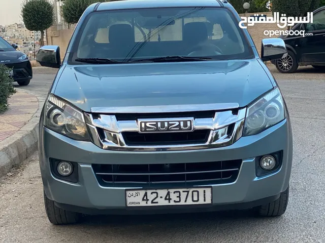بكب ايسوزو غرفة دي ماكس موديل 2014 ls فحص كامل بحالة ممتازة جدا للبيع