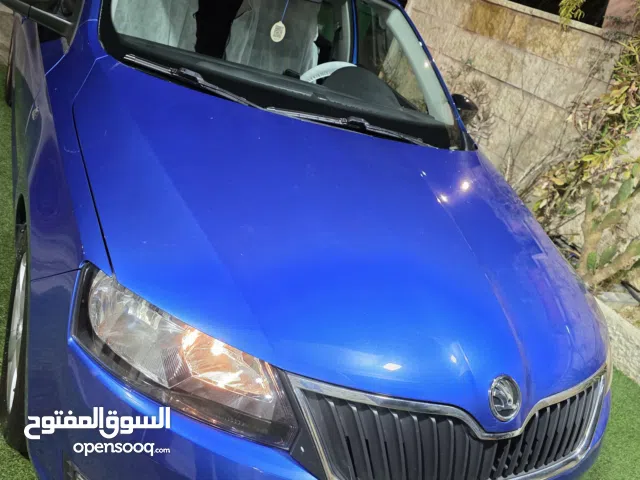 سكودا رابيد سبيس باك 2015