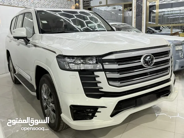تويوتا لاند كروز 2025 زيرو كيلو متر السعر شامل اللوحات يتوفر لدينا بيع وشراء ومراوس