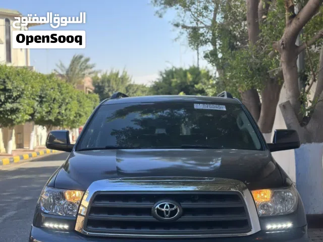 2009 تويوتا سيكويا SR 5
