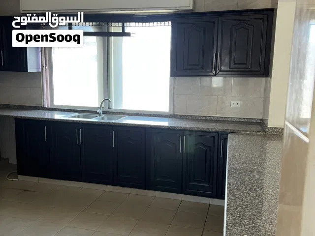 شقة كبيرة للايجار