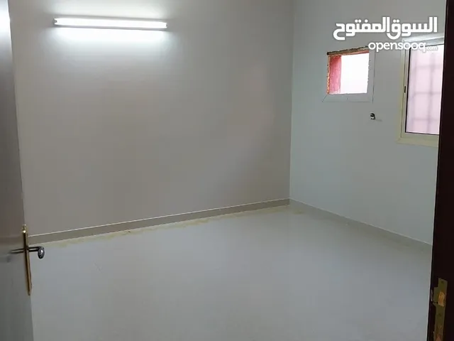 170 m2 3 Bedrooms Apartments for Rent in Al Riyadh Al Aqiq