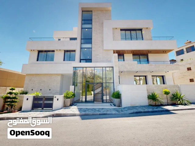 شقق طابقية فاخرة بمساحة 385 متر تشطبيات فلل عالية جدا 4 غرف نوم جميهم ماستر