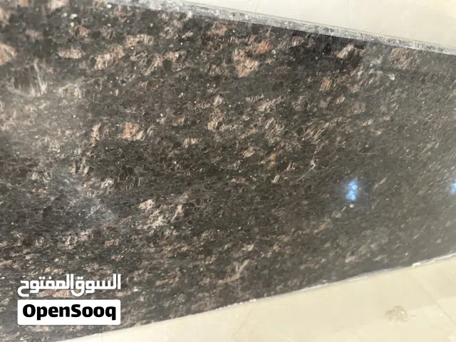 جرانيت  طول مترين و عرض 42 سم