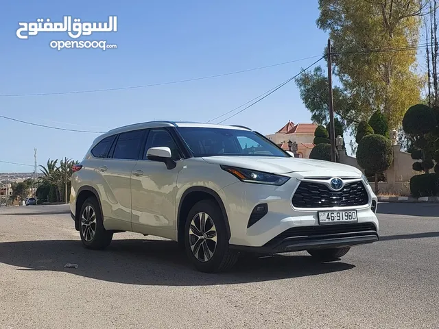 Used Toyota Highlander in Amman
