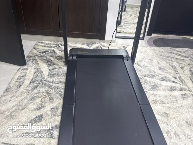 Folding treadmill