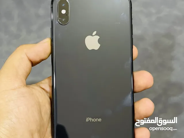 ايفون xs max 256 لون اسود بطارية 88 نضيف