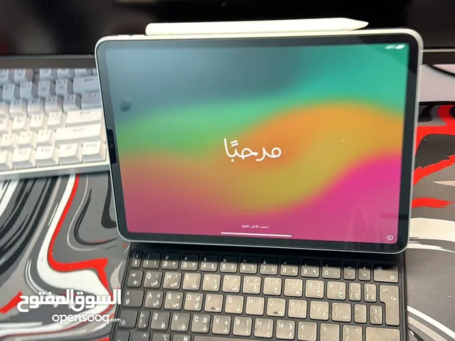 Apple iPad pro 4 1 TB in Muscat